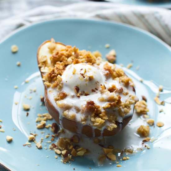 Baked Pears with Oat Crumble - Recipe photo by cookingforkeeps