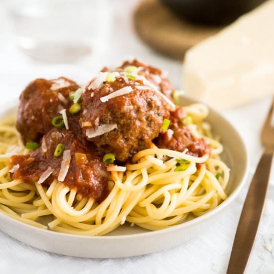 Easy Crockpot Italian Meatballs - Recipe photo by platedcravings