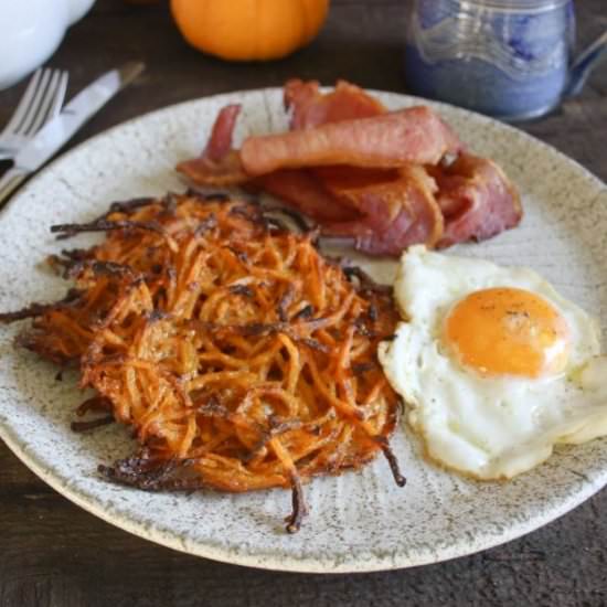 Sweet Potato Hash Browns with Bacon - Recipe photo by Snacktothefuture