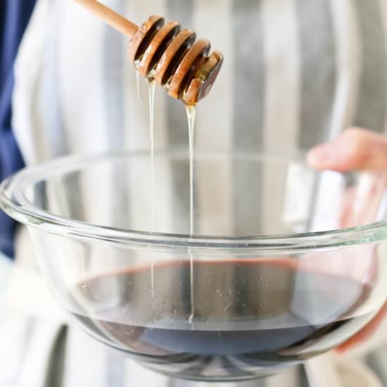 Elderberry Syrup - Recipe photo by tidbits-cami.com