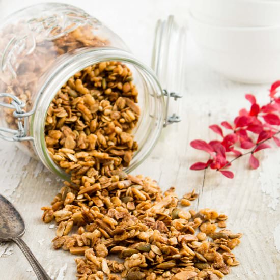 Pumpkin Pie Granola - Recipe photo by Valeries Keepers