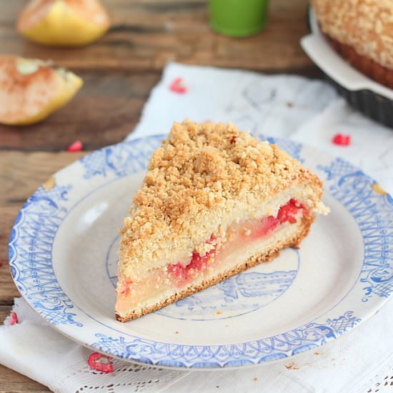 Brioche with Quince & Pink Praline - Recipe photo by delicedorient