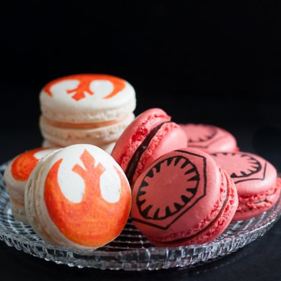 Star Wars Macarons - Recipe photo by GoodieGodmother