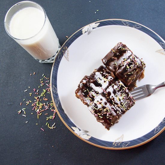 Glucose Biscuits No Bake Cake - Recipe photo by Puja