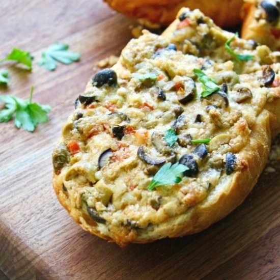 Easy Cheesy Olive Bread - Recipe photo by Grabaplate