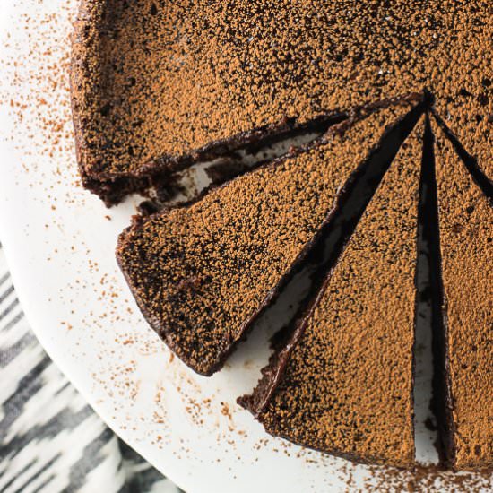 Flourless Stout Chocolate Cake - Recipe photo by mysequinedlife