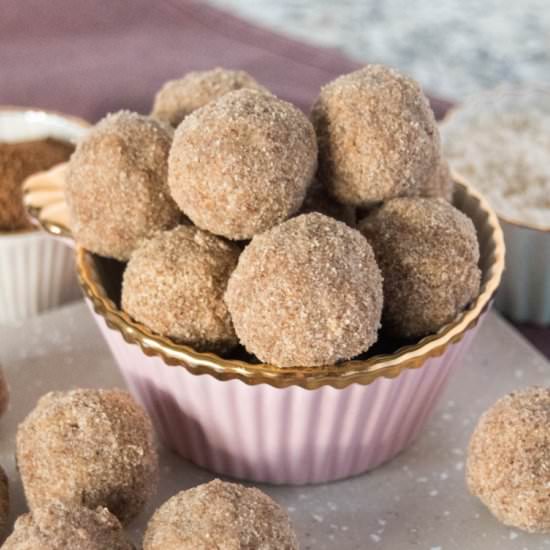 Paleo Pumpkin Spice Balls - Recipe photo by likelybysea