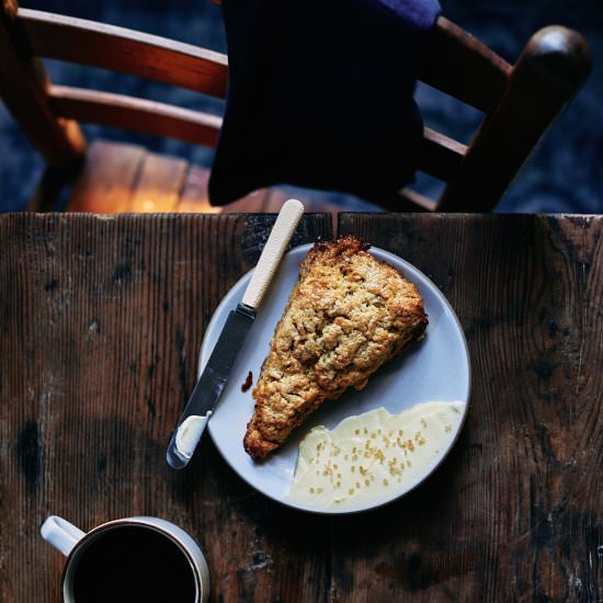 Honeycomb-Einkorn Scones - Recipe photo by fforfood