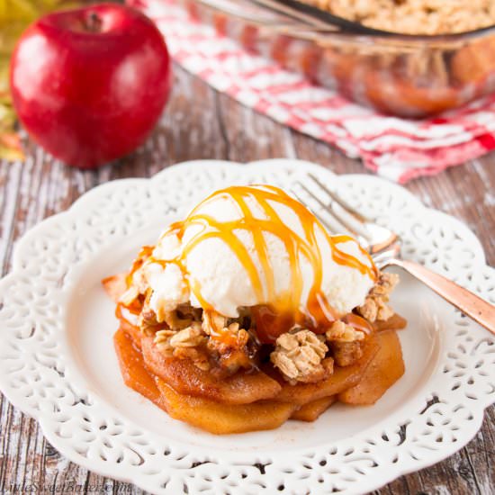Maple Spice Apple Crisp - Recipe photo by littlesweetbaker