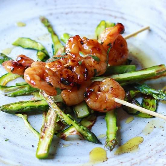 Sticky. honey glazed prawns - Recipe photo by Properfoodie