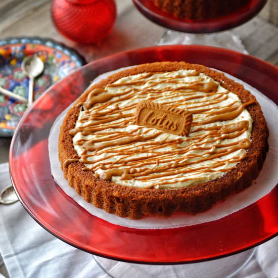Lotus Pudding Cake - Recipe photo by Savory and Sweet Food