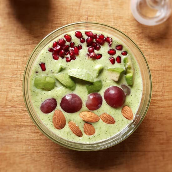 Broccoli and oats smoothie bowl - Recipe photo by nusrath