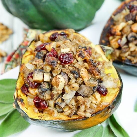 Vegan Stuffed Acorn Squash - Recipe photo by RunninginaSkirt