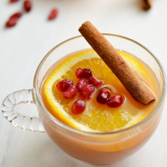 Orange Pomegranate Cider - Recipe photo by FindingZest