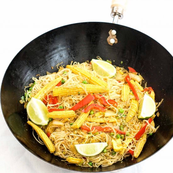 singapore noodles - Recipe photo by 3KidsRecipes