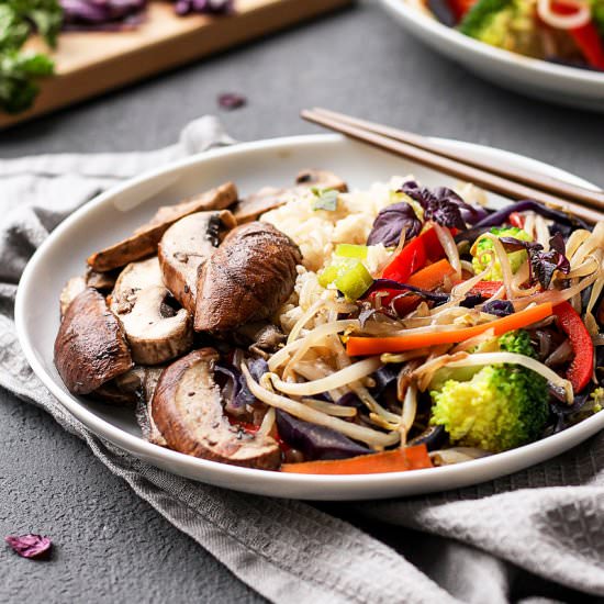 Portobello Chop Suey Bowls - Recipe photo by fullofplants