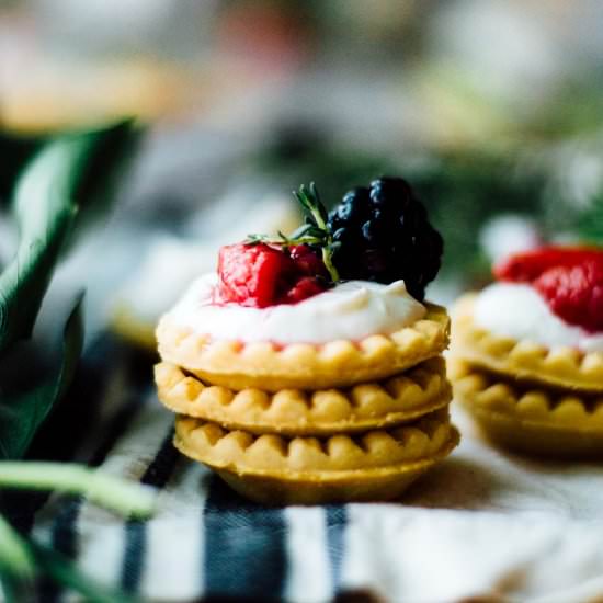 Honey-Whipped Ricotta & Berry Tarts - Recipe photo by by gabriella
