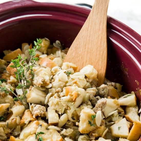 Italian Sausage Apple Stuffing - Recipe photo by platedcravings