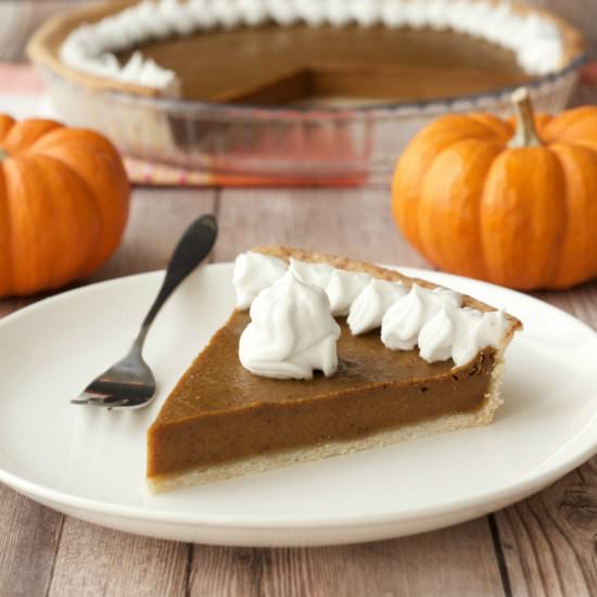 Vegan Pumpkin Pie - Recipe photo by lovingitvegan