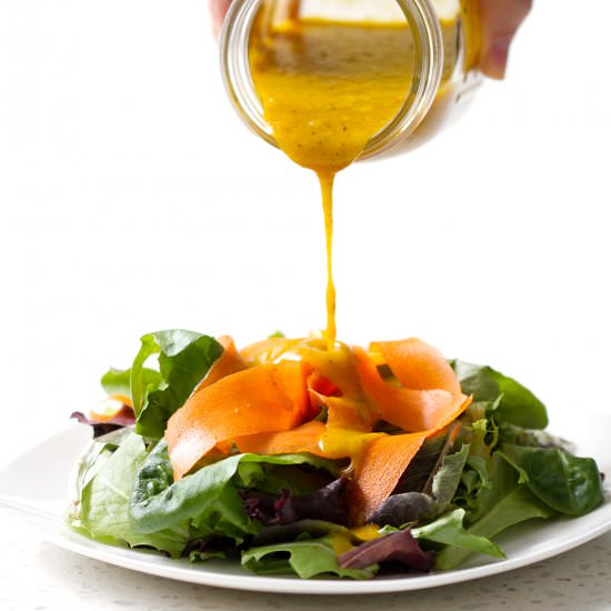 Pumpkin Maple Vinaigrette - Recipe photo by foodfashionandfun