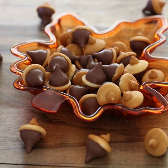 Candy Acorns - Recipe photo by PearTreeKitchen