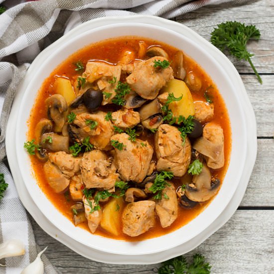 Puerto Rican Chicken Stew - Recipe photo by cookingtheglobe