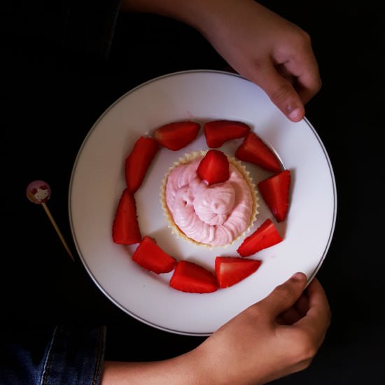 Strawberry Royale - Recipe photo by nusrath