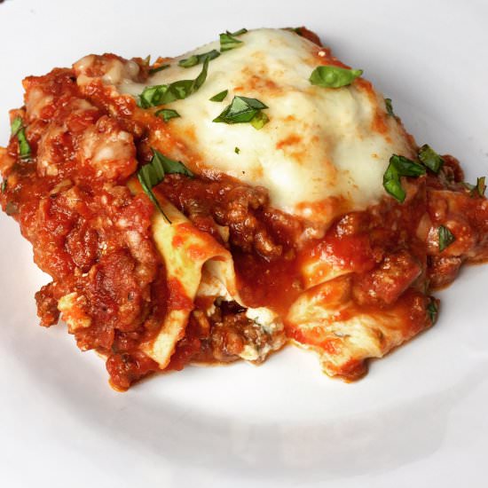 Classic Meat Lasagne - Recipe photo by AlyRomero
