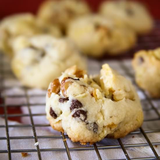 Buttery Walnut Potato Chip Cookies - Recipe photo by Kleinworth &amp; Co
