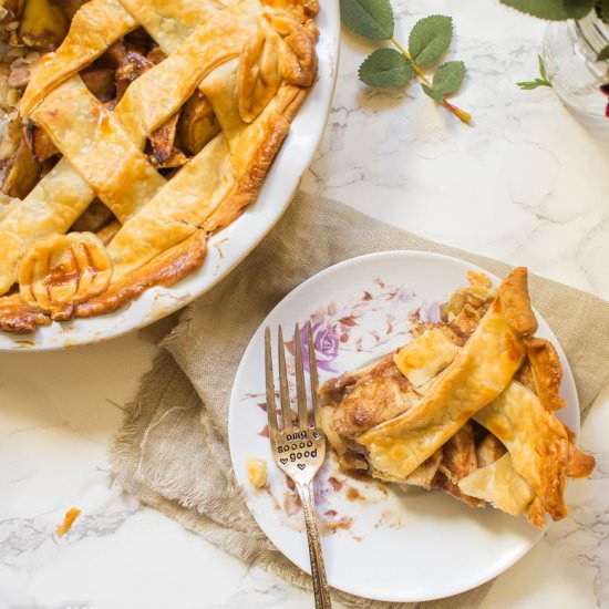 Apple Pear Pie - Recipe photo by cookingwithawallflower