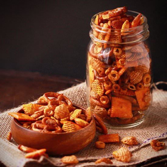 Crock Pot Snack Mix - Recipe photo by portandfin
