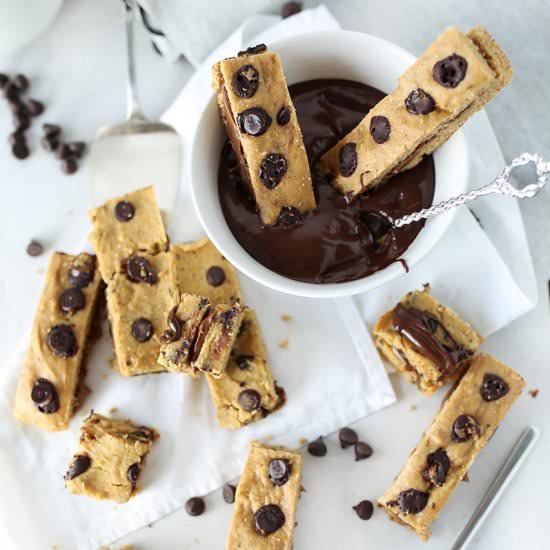 Maple Ginger Chocolate Chip Cookies - Recipe photo by Vanillacrunnch