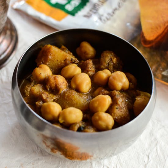 Punjabi Chhole - Recipe photo by Debjanir Rannaghar