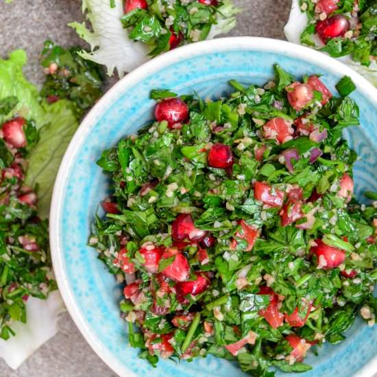 Tabbouleh with Pomegranate - Recipe photo by vidiberg