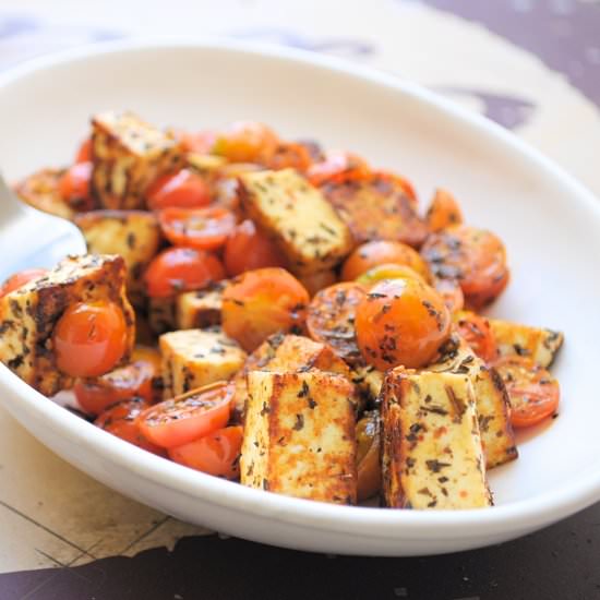 Cottage Cheese and Tomato Salad - Recipe photo by foodcow
