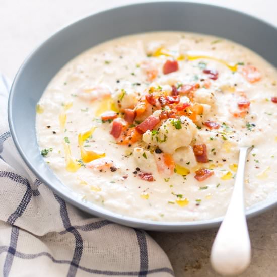 Cauliflower Chowder (30 Min & GF) - Recipe photo by myfoodstory