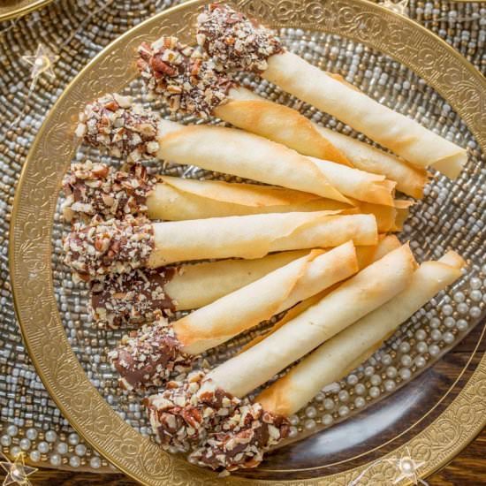Tuile Cigar Cookies (Pirouettes) - Recipe photo by Savingroomfordessert