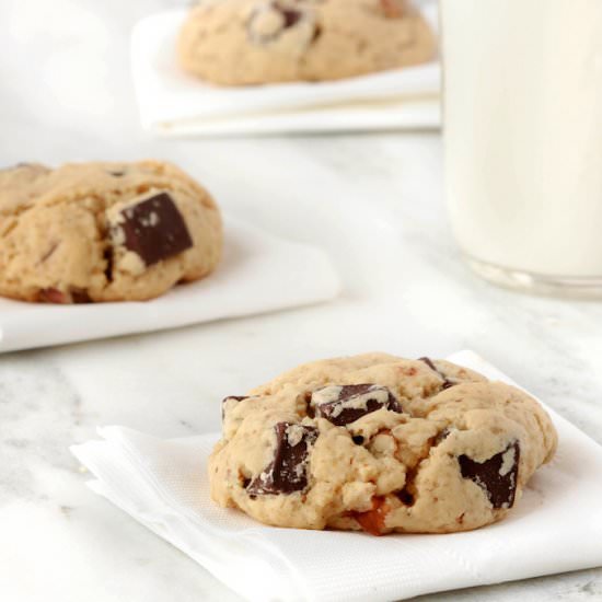 Kentucky Derby Pie Cookies - Recipe photo by simplysissom