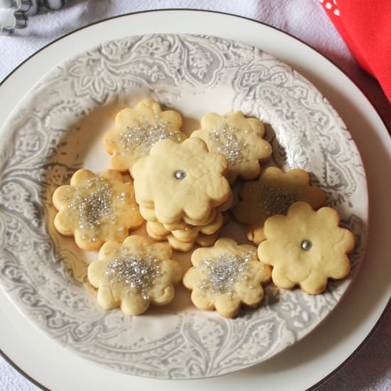 Almond Shortbread Cookies - Recipe photo by JayofBaking
