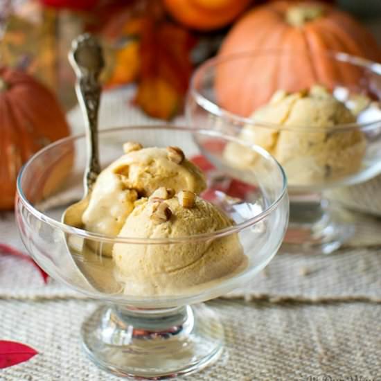 Toasted Pecan Pumpkin Ice Cream - Recipe photo by allourway