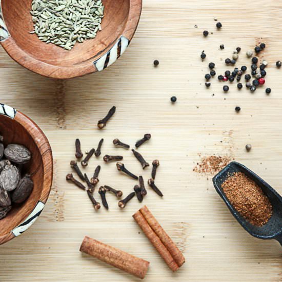 Garam Masala Indian Spice Blend - Recipe photo by the food blog