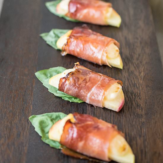 Smoked Prosciutto Apple Bites - Recipe photo by culinaryginger