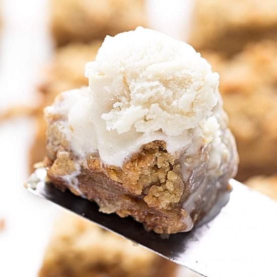 Apple Crumb Bars - Recipe photo by trufflesandtrends