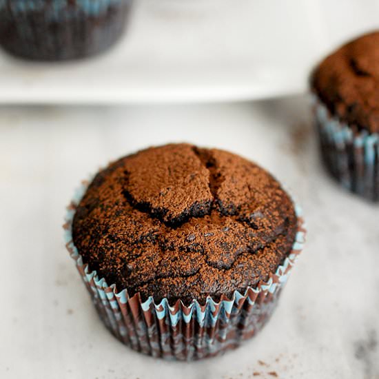 Vegan fudgy chocolate beet cupcakes - Recipe photo by evabakes