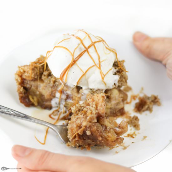 Super Easy Apple Crisp - Recipe photo by veggiebalance