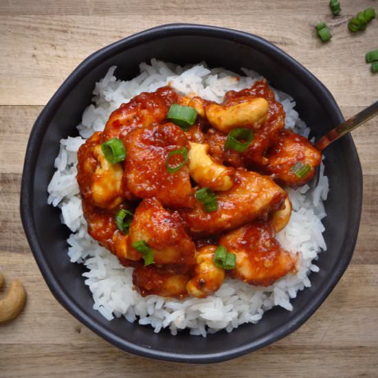 Slow Cooker Cashew Chicken - Recipe photo by honeyandspiced