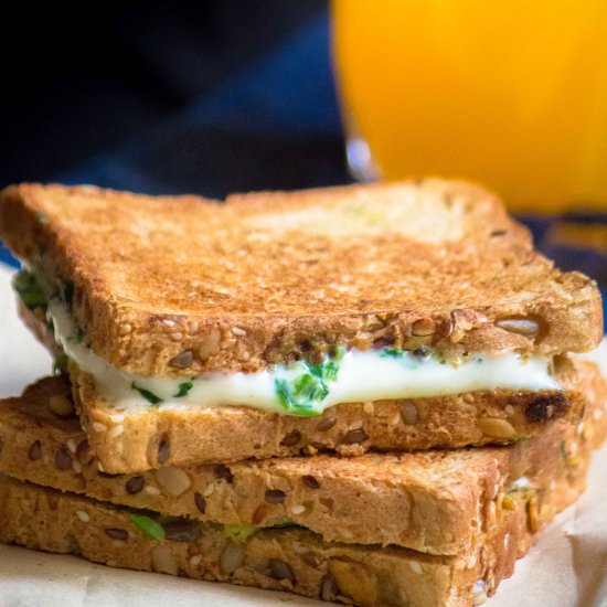 Spinach and Corn Cheese Sandwich - Recipe photo by Palaharam