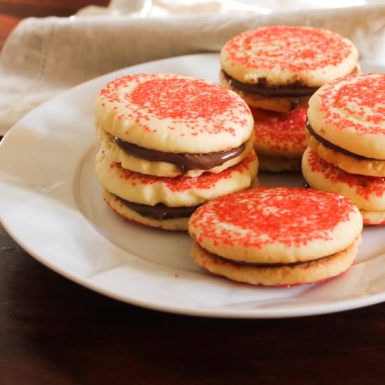 Nutella Sandwich Cookies - Recipe photo by JayofBaking