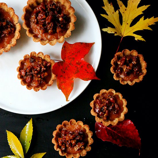 Whole Wheat Pumpkin Tarts - Recipe photo by clovesandcaramel
