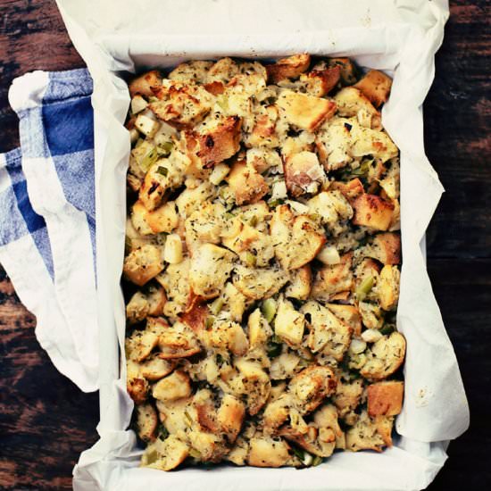 Classic Vegan Stuffing - Recipe photo by raepublic